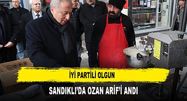İYİ PARTİLİ OLGUN SANDIKLI’DA OZAN ARİF’İ ANDI