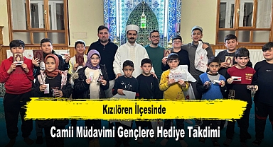 Kızılören İlçesinde, Camii Müdavimi Gençlere Hediye Takdimi