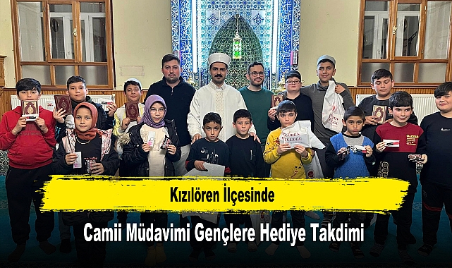 Kızılören İlçesinde, Camii Müdavimi Gençlere Hediye Takdimi