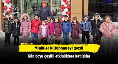 Minikler kütüphaneyi gezdi