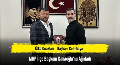 Ülkü Ocakları İl Başkanı Çetinkaya, MHP İlçe Başkanı Danaoğlu'nu Ağırladı