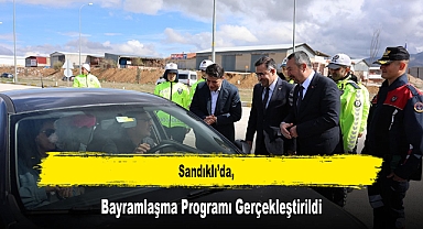 Sandıklı’da, Bayramlaşma Programı Gerçekleştirildi