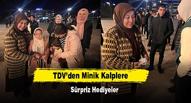 TDV’den Minik Kalplere Sürpriz Hediyeler