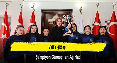 Vali Yiğitbaşı, Şampiyon Güreşçileri Ağırladı
