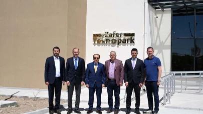 Rektör Karakaş'tan Zafer Teknopark'ın Yeni OSB Binasına Tam Not