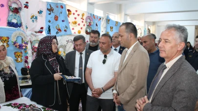 Çay'da "Karma El Sanatları Sergisi" Açıldı