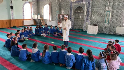 ÇEDES Projesi Kapsamında Öğrenci Cami Buluşması