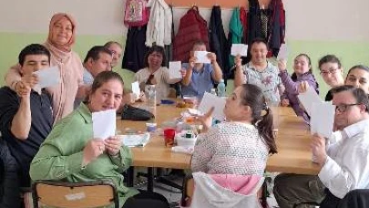 Hem Uğraşıyorlar Hem Kazanıyorlar