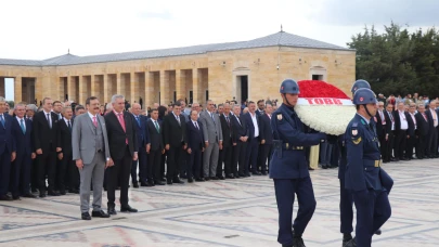 TOBB Heyeti Anıtkabir’de Ata’nın Huzurunda