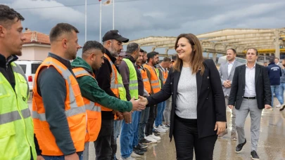 Başkan Köksal, Fen İşleri Personeliyle Sezon Öncesi Buluştu