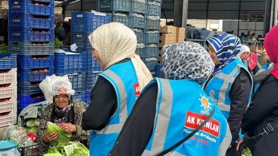 AK Kadınlardan Semt Pazarında Aile Yılı Vurgusu