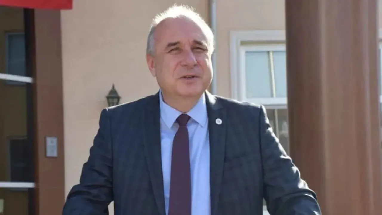 Ev Hapsinde Olan İSKİ Genel Müdürü Şafak Başa Hastaneye Kaldırıldı