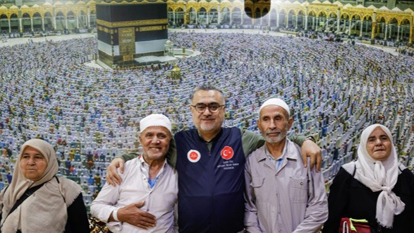 25 Yıllık Küslük Kutsal Topraklarda Sona Erdi!