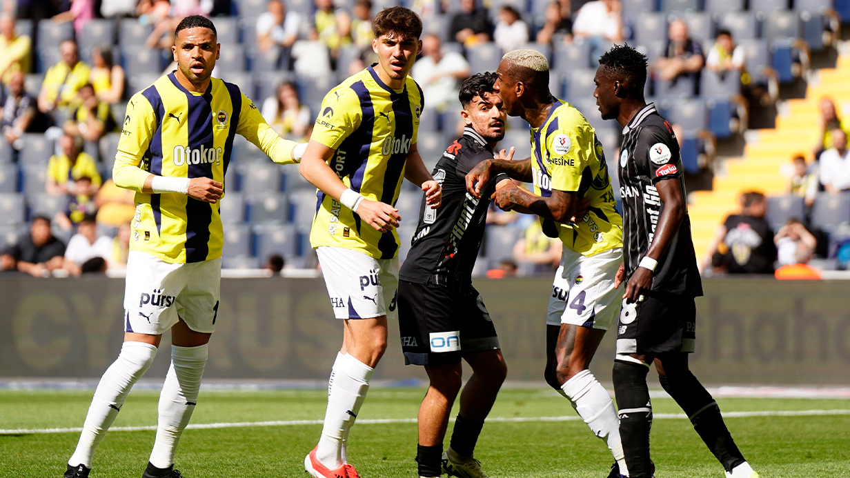 Fenerbahçe Sezona 3 puanla veda etti!