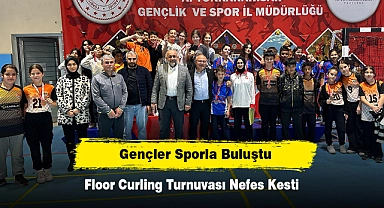Floor Curling Turnuvası Nefes Kesti: Gençler Sporla Buluştu