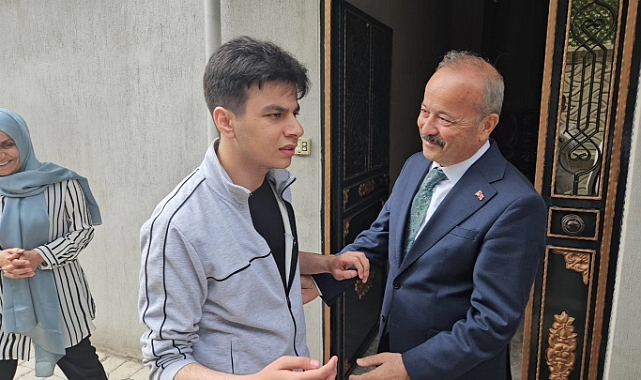 Milletvekili Taytak’tan Otizmli Müzik Dahisine Ziyaret
