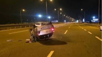 9 Yaşındaki Çocuk Taklalar Atan Otomobilden Yola Savruldu