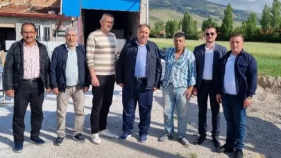 Mısırlıoğlu'ndan Çay Esnafına Destek Ziyareti