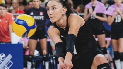 Hande Baladın kimdir, kaç yaşında, sevgilisi kim? İşte Fenerbahçe’nin yeni transferi!