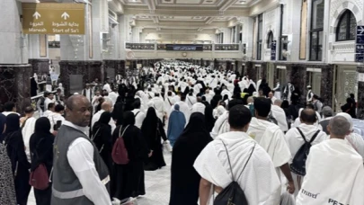 2 Milyon Müslüman Hac Farizasını Tamamladı