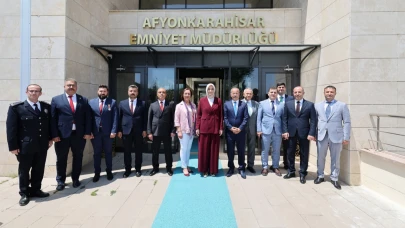 Afyon Protokolünden Emniyet Teşkilatına Bayram Ziyareti