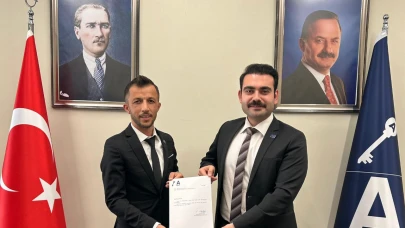 Ömer Akkaya, Anahtar Parti İl Gençlik Kolları Başkanı Oldu