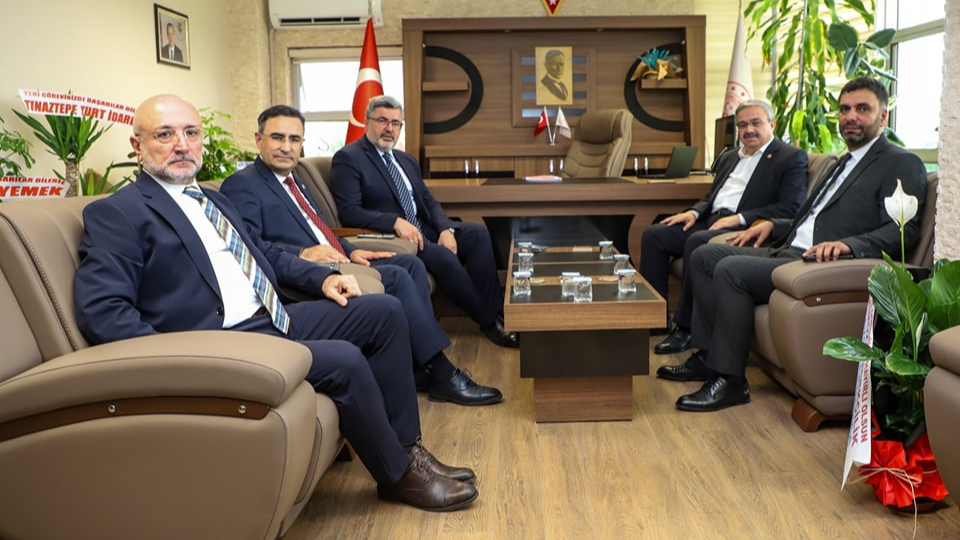 AK Parti Heyeti’nden Müdür Aslan'a Hayırlı olsun Ziyareti