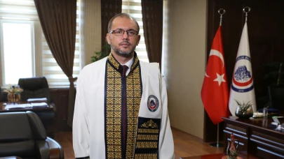 AFSÜ Rektörü Okumuş, Bilimsel Üretim Sıralamasında İlk 50’de Yer Aldı