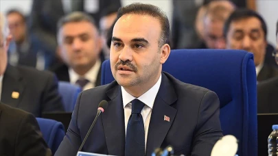 Bakan Kacır’dan Afyon Sucuğuna Tebrik