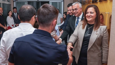 Başkan Köksal, Belediye Personeliyle Bayramlaştı