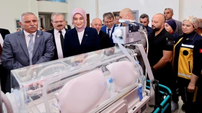 Afyonkarahisar 112 Acil Çağrı Merkezi’ne 5 Yeni Kuvöz Desteği