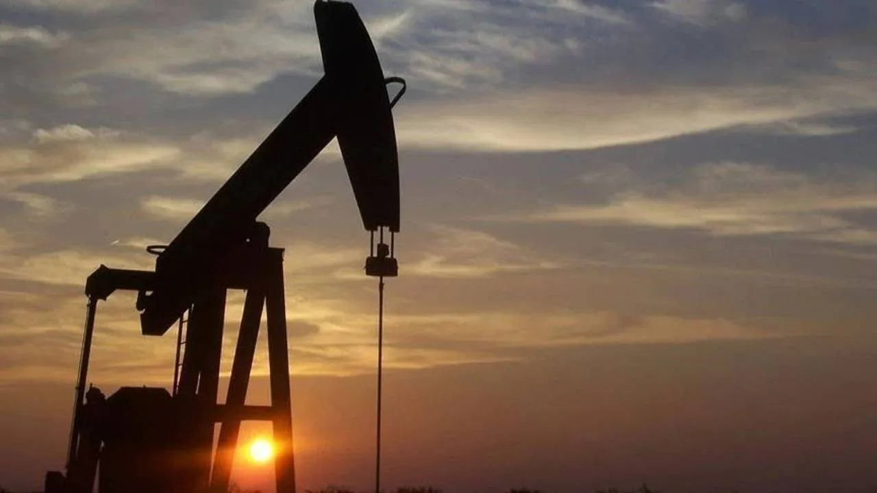Tansiyon Yükseldi! İsrail-İran Gerilimi Petrol Fiyatlarını Fırlattı
