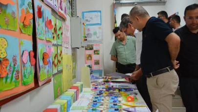 Dinar’da Minik Öğrencilerden “Aydınlığa İlk Adım” Sergisi ve Kermesi