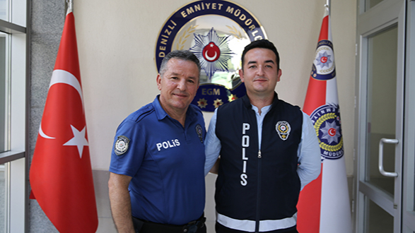 Hayalini Gerçeğe Dönüştürdü, Şimdi Babasıyla Omuz Omuza Görevde