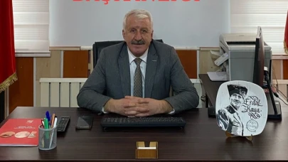“Atatürk’ün Heykeline Uzanan Eli Kabul Etmiyoruz”