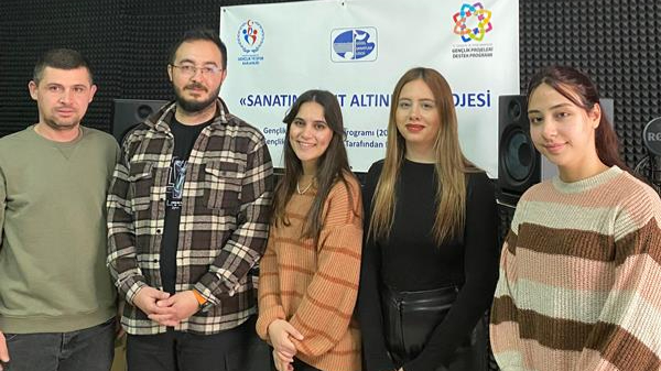 GSB Afyonkarahisar'dan "Karahisar Kalesi" Yorumu