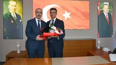 İl Sağlık Müdürlüğü'nde Devir Teslim Töreni Gerçekleştirildi