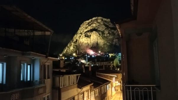 Karahisar Kalesi Eteklerinde Korkutan Yangın
