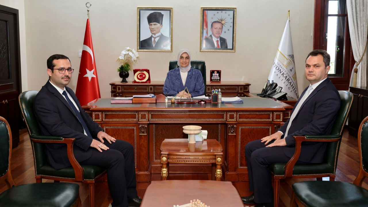 Vali Yiğitbaşı, Yeni Kurum Müdürlerini Kabul Etti