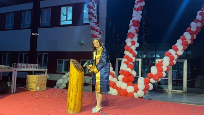 Okul Birincisi Tuana Çoban, Mezuniyet Kütüğüne İsmini Çaktı