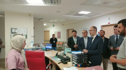 Öztürk, Çay ve Sultandağı Devlet Hastanelerini Ziyaret Etti