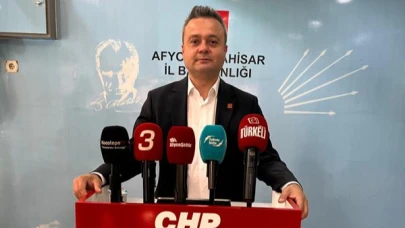 "Bakanlık Sınıfta Kaldı"