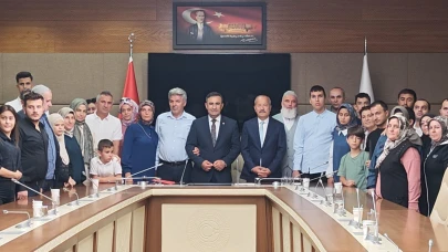 Milletvekilleri Taytak ve Arslan, Görme Engelli Bireyleri Meclis’te Ağırladı