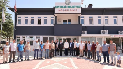 Vali Yiğitbaşı Çayırbağ Belediyesi’ni Ziyaret Etti