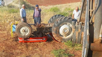 Traktör Kazasında Sürücü Hayatını Kaybetti Eşi Ağır Yaralı