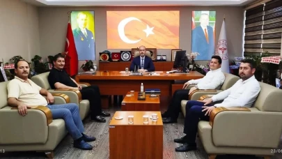 Bolvadin Heyeti'nden İl Sağlık Müdürü Dr. Hakkı Öztürk'e "Hayırlı Olsun" Ziyareti