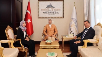 Vali Yiğitbaşı, Nuribey Belediye Başkanı Kaya ve Eşini Kabul Etti