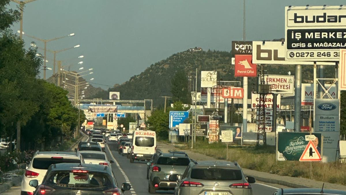 Afyonkarahisar’da Motorlu Taşıt Sayısı Yükseldi