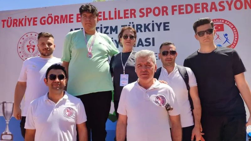 Afyonkarahisar Engelliler Gençlik Ve Spor Kulübü Sporcuları Madalyalarla Döndü