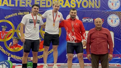 Afyonlu Halterci Hasan Sait Emrem'den Türkiye Rekoru ve Milli Takım Kampı Bileti!